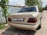 Mercedes-Benz E 230 1990 годаүшін2 200 000 тг. в Алматы – фото 3