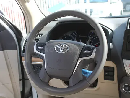 Toyota Land Cruiser Prado 2023 года за 31 700 000 тг. в Семей – фото 10