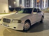 Mercedes-Benz C 280 1994 года за 2 500 000 тг. в Актау – фото 2