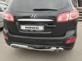 Hyundai Santa Fe 2011 года за 8 000 000 тг. в Астана – фото 17