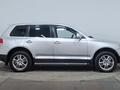 Volkswagen Touareg 2005 года за 3 690 000 тг. в Астана – фото 4