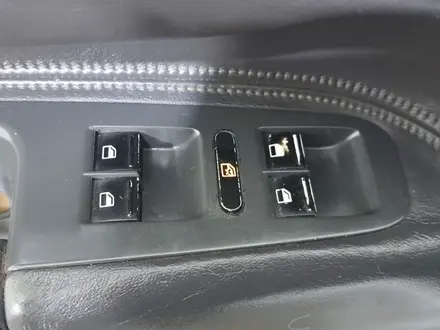 Volkswagen Touareg 2005 года за 3 690 000 тг. в Астана – фото 21