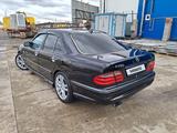 Mercedes-Benz E 230 1996 годаүшін2 199 999 тг. в Астана – фото 4