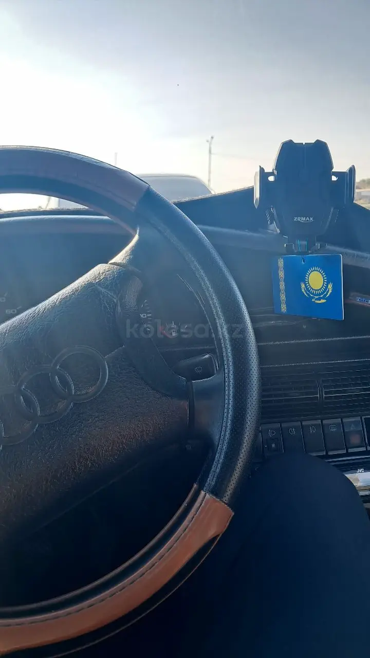 Audi 100, 1994