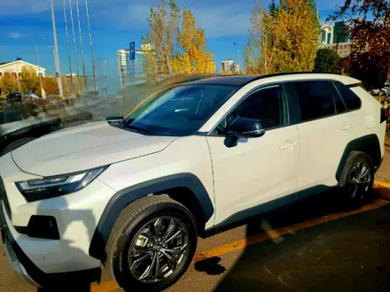 Toyota RAV4 2024 года за 17 000 000 тг. в Астана – фото 3