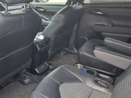 Toyota Highlander 2024 года за 23 300 000 тг. в Алматы – фото 11