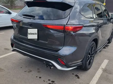 Toyota Highlander 2024 года за 23 300 000 тг. в Алматы – фото 6