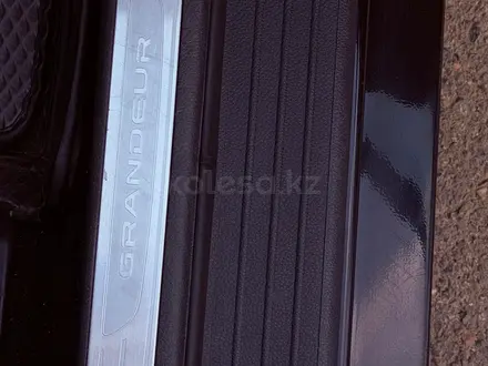 Hyundai Grandeur 2012 года за 7 800 000 тг. в Алматы – фото 11