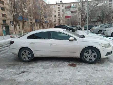 Volkswagen Passat CC 2011 года за 2 900 000 тг. в Актобе – фото 4