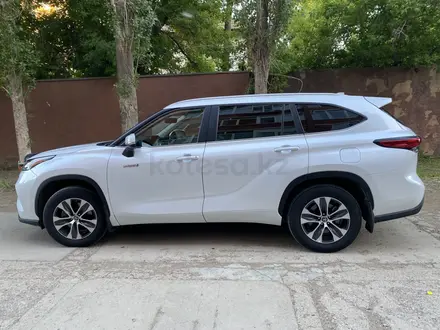 Toyota Highlander 2023 года за 22 900 000 тг. в Уральск – фото 5