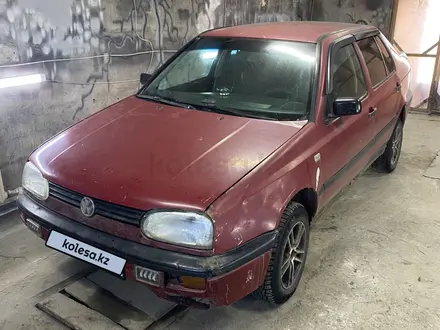 Volkswagen Vento 1992 года за 700 000 тг. в Рудный