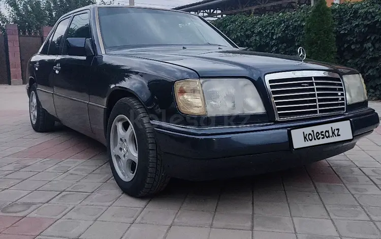 Mercedes-Benz E 200 1994 годаfor2 500 000 тг. в Алматы