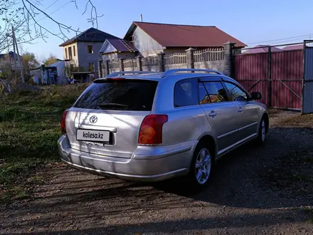 Toyota Avensis 2004 года за 4 500 000 тг. в Алматы – фото 9