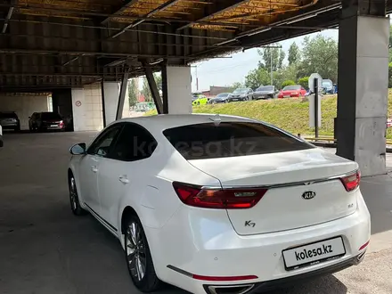 Kia K7 2019 года за 9 800 000 тг. в Алматы – фото 5
