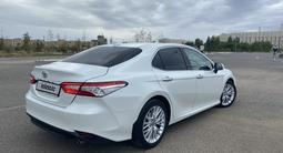 Toyota Camry 2020 года за 14 500 000 тг. в Астана – фото 5