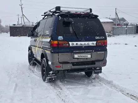 Mitsubishi Delica 1995 года за 3 000 000 тг. в Алматы – фото 3