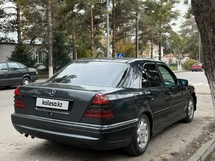 Mercedes-Benz C 280 1994 года за 1 800 000 тг. в Алматы – фото 4