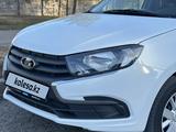 ВАЗ (Lada) Granta 2190 2022 годаүшін4 100 000 тг. в Астана – фото 5
