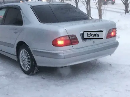 Mercedes-Benz E 280 2000 года за 4 500 000 тг. в Астана – фото 3