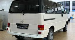 Volkswagen Caravelle 1993 года за 3 450 000 тг. в Астана – фото 4