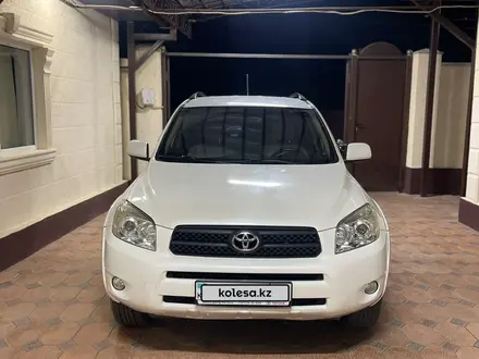 Toyota RAV4 2007 года за 6 800 000 тг. в Астана