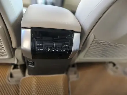 Toyota Land Cruiser Prado 2019 года за 28 400 000 тг. в Актау – фото 2