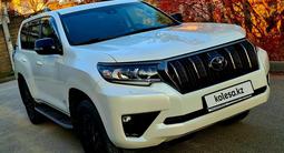 Toyota Land Cruiser Prado 2021 года за 26 300 000 тг. в Алматы – фото 2