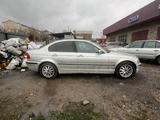 BMW 325 1999 года за 1 600 000 тг. в Алматы – фото 2