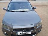 Mitsubishi Outlander 2012 годаүшін3 600 000 тг. в Жанаозен – фото 2