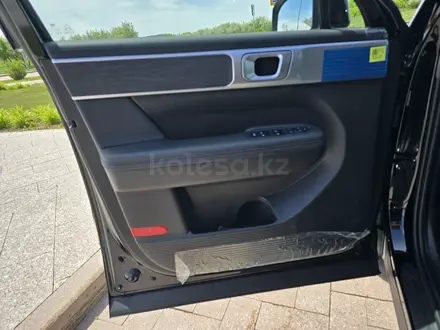 Hyundai Santa Fe 2025 года за 17 180 000 тг. в Астана – фото 9
