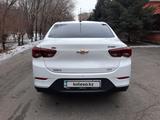 Chevrolet Onix 2024 года за 7 500 000 тг. в Семей – фото 5