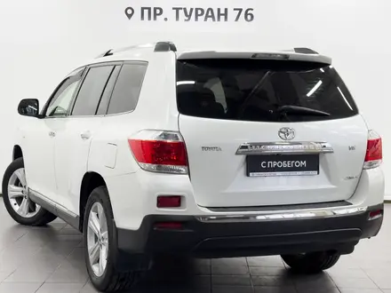 Toyota Highlander 2013 года за 12 400 000 тг. в Астана – фото 2