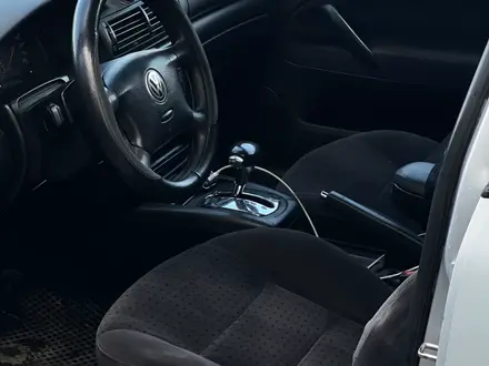 Volkswagen Passat 1999 года за 1 990 000 тг. в Костанай – фото 8