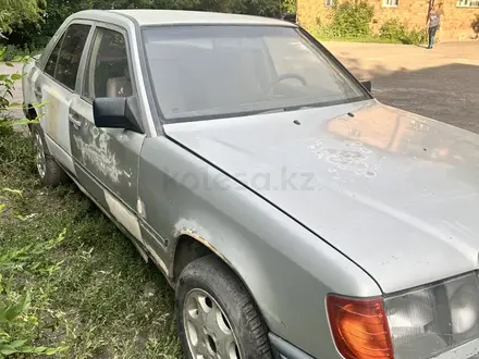 Mercedes-Benz E 230 1989 года за 900 000 тг. в Караганда – фото 6