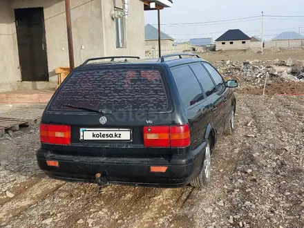 Volkswagen Passat 1994 года за 1 400 000 тг. в Тараз – фото 3