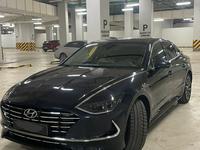 Hyundai Sonata 2020 года за 12 100 000 тг. в Астана