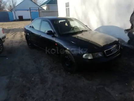 Audi A4 1997 годаүшін1 400 000 тг. в Семей – фото 4