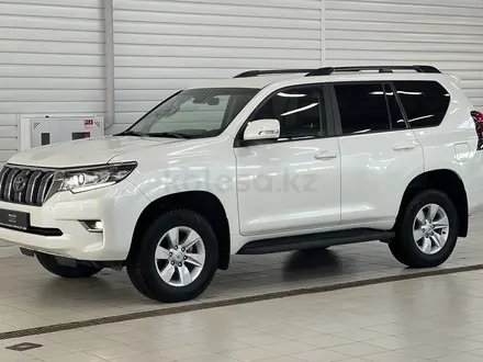 Toyota Land Cruiser Prado 2020 года за 23 490 000 тг. в Астана – фото 3