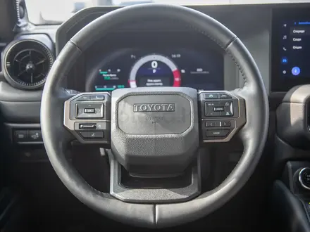 Toyota Land Cruiser Prado 2025 года за 43 000 000 тг. в Алматы – фото 13