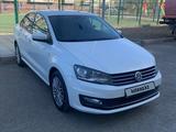 Volkswagen Polo 2017 года за 6 600 000 тг. в Атырау – фото 4