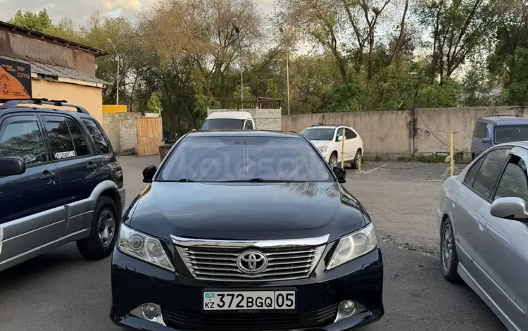 Лобовое стекло на тойота за 20 000 тг. в Алматы