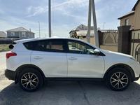 Toyota RAV4 2014 годаүшін8 500 000 тг. в Атырау