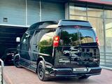 GMC Savana 2009 года за 37 000 000 тг. в Алматы – фото 5