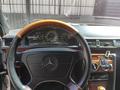 Mercedes-Benz E 220 1994 года за 1 350 000 тг. в Алматы – фото 8