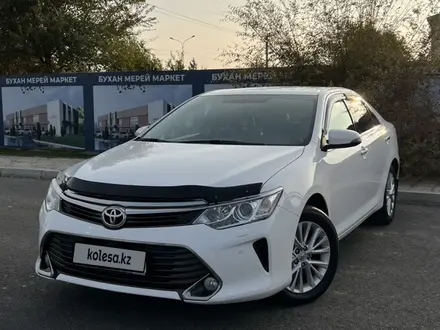 Toyota Camry 2015 года за 12 800 000 тг. в Тараз – фото 3