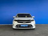 Toyota Camry 2014 года за 10 470 000 тг. в Шымкент – фото 2