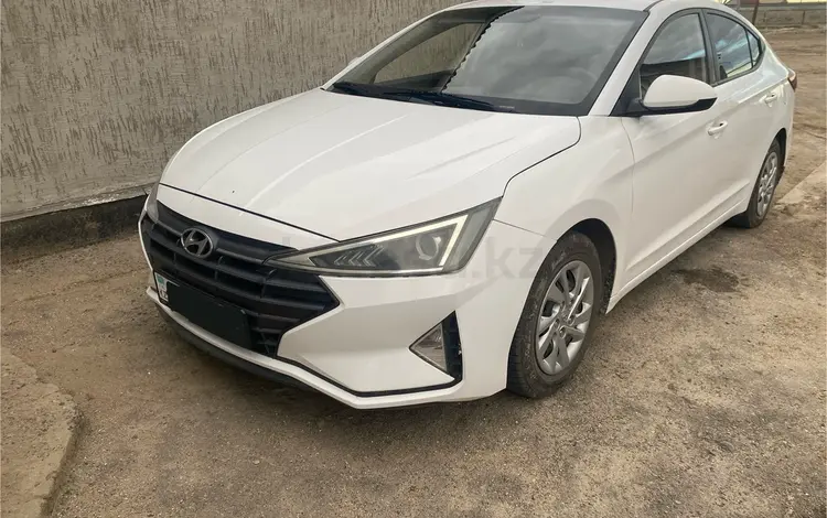 Hyundai Elantra 2020 года за 7 500 000 тг. в Атырау