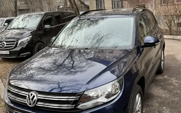 Volkswagen Tiguan 2016 года за 10 500 000 тг. в Алматы