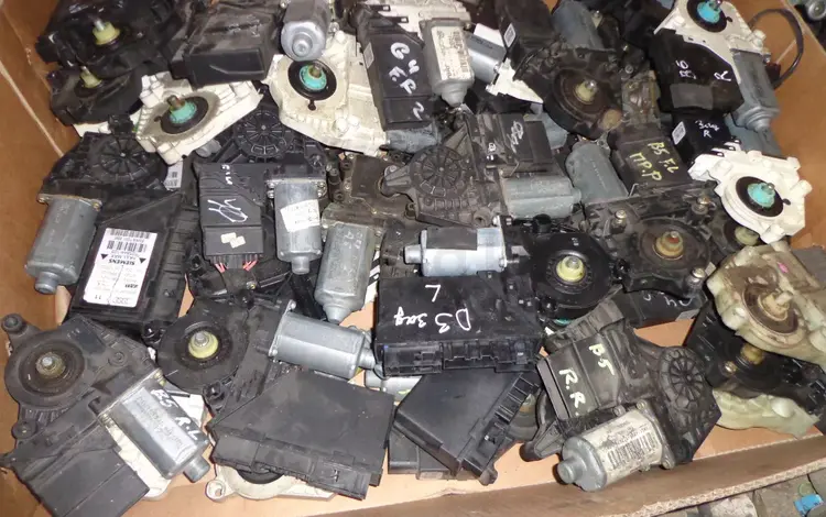 Моторчик стеклоподъемника за 10 000 тг. в Алматы