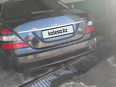 Mercedes-Benz S 500 2007 года за 5 000 000 тг. в Костанай – фото 5